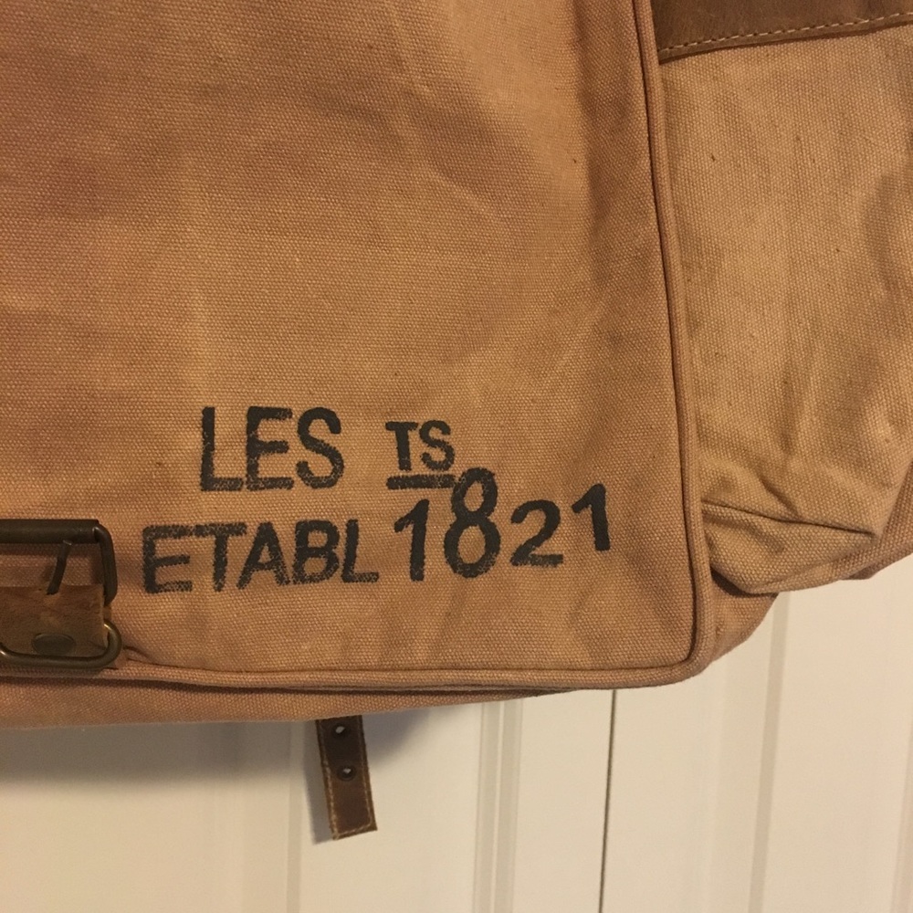 The Barrel Shack The Cole messenger bag - Picture 7 of 8